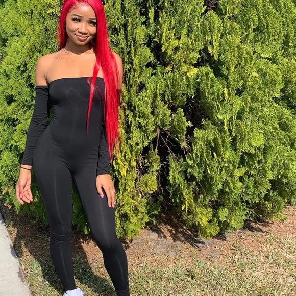 Halter romper - Picture 2 of 6